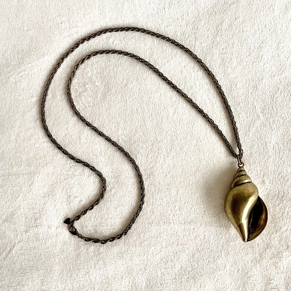 Brass Chain Necklace/w Brass Shell Pendant - Picture 1 of 16